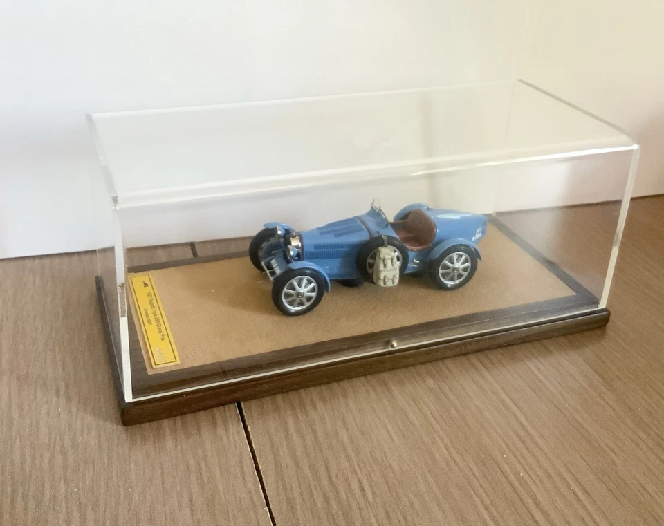 1/43 Bugatti Type 35B GRAND PRIX 1927 Chassis 4661 Handmade by EMC - Image 2 of 4