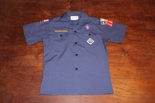 Boy Scouts of America BSA Youth Shirt Blue Medium Glued Patches Short Sleeve