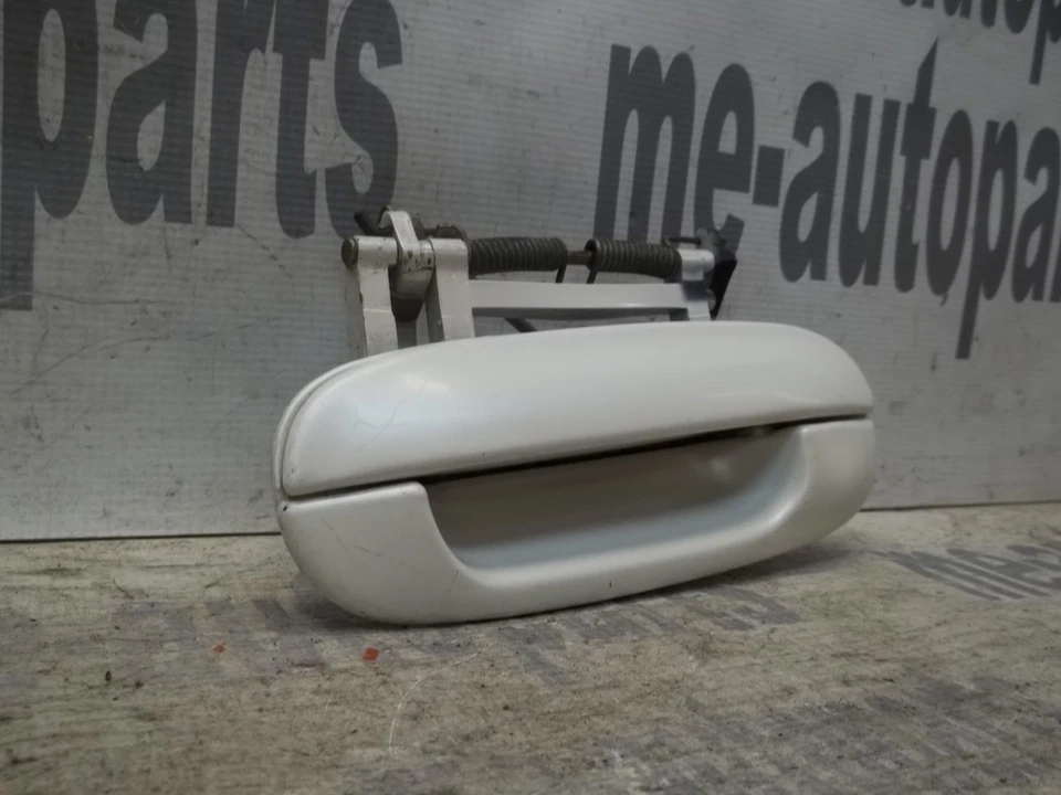 98-04 Cadillac Sevilla Manija de puerta exterior exterior lado conductor trasero izquierdo Foto 2 de 4