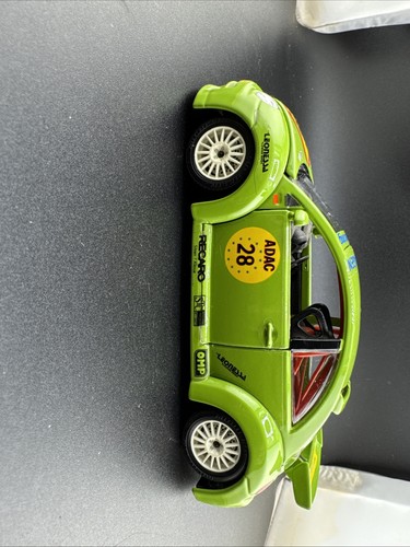 Burago ~ Volkswagen New Beetle Cup (1999) ~ Green #28 ~ 1/24 Scale📦 - Picture 4 of 10