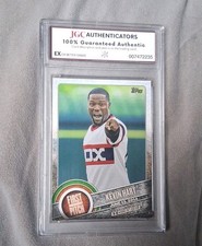 2015 Topps - First Pitch Kevin Hart 