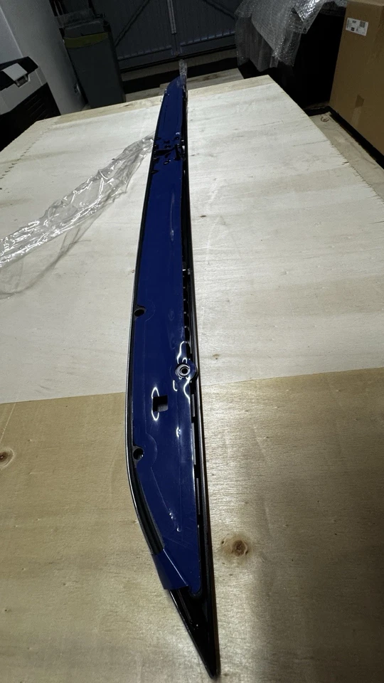 Molding trim on the rear door Mercedes V-Class / Vito W447 – A447 694 18 00 7F24 - Image 4 of 4