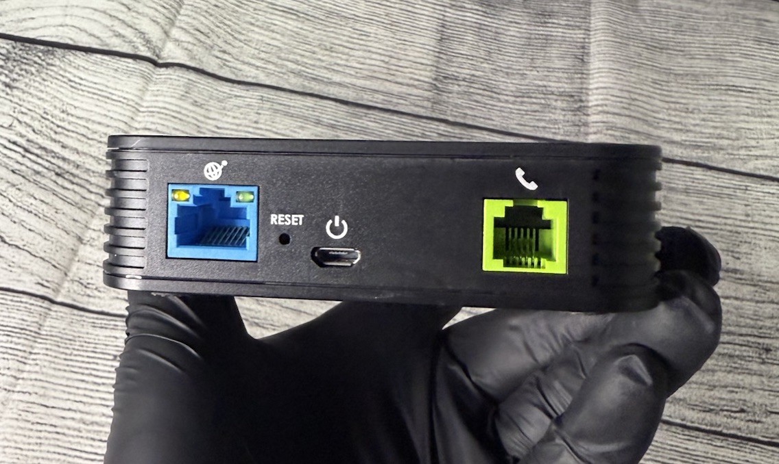 Grandstream HT801 Single Port Analog Telephone Adapter - Works - No Power Cord -