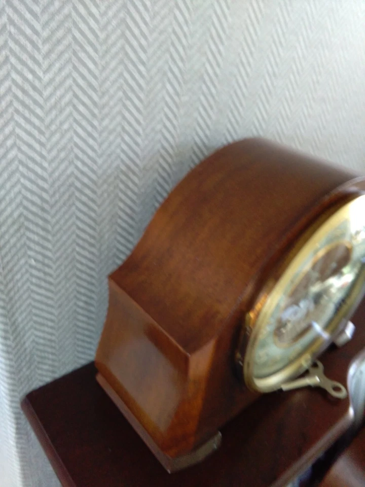 VINTAGE BRITISH MADE SMITHS ART DECOR STRIKING 8 DAY MANTLE CLOCK WORKING V G C - Image 2 of 4