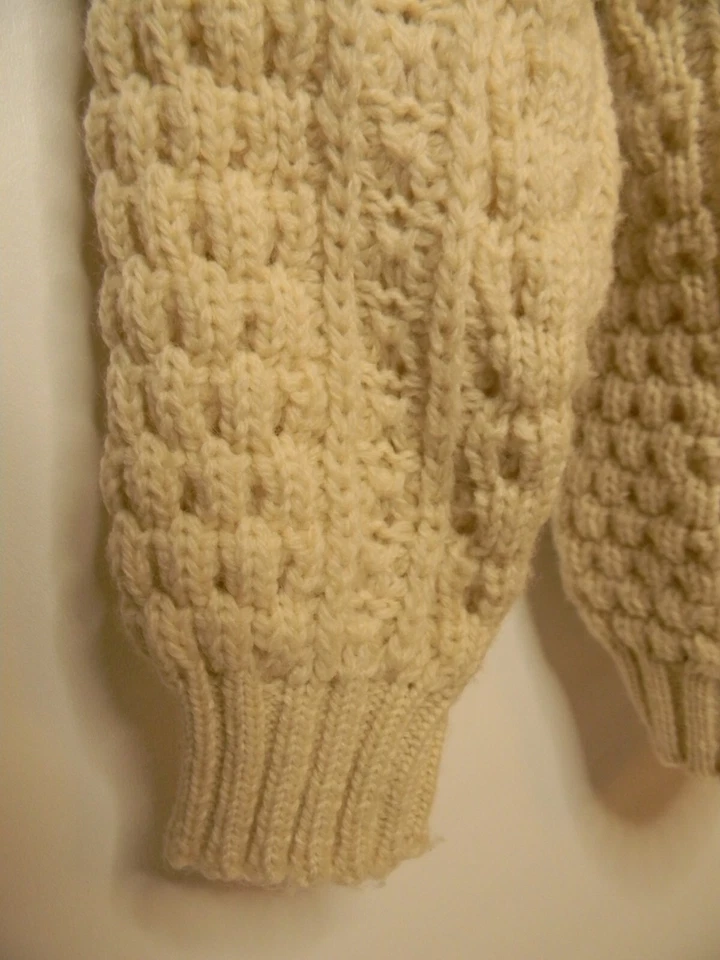 Suéter pesado Bonner de lana pura blanco roto telar a mano para hombre hecho en Irlanda 44 Foto 2 de 4