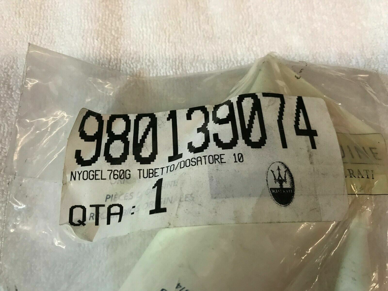 MASERATI NYOGEL TUBE DISPENSER 760G OEM 980139074