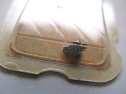 IWC 89 ASSORTED MOVEMENT PARTS - Picture 10 of 18