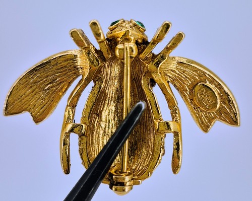 Signed Joan Rivers Pineapple Bee Brooch Bling - Picture 3 of 7