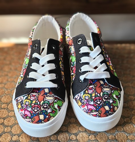 Unisex Nintendo Super Mario Bros Shoes Big Kids Boys Low Canvas Black New Size 1 - Picture 2 of 7