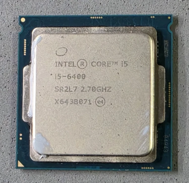 Intel Core I5-6400 – Processore Desktop 6ª Gen, 2.7 GHz (fino A 3.3 GHz), 4 Core, 14nm, Grafica HD 530, Per PC
