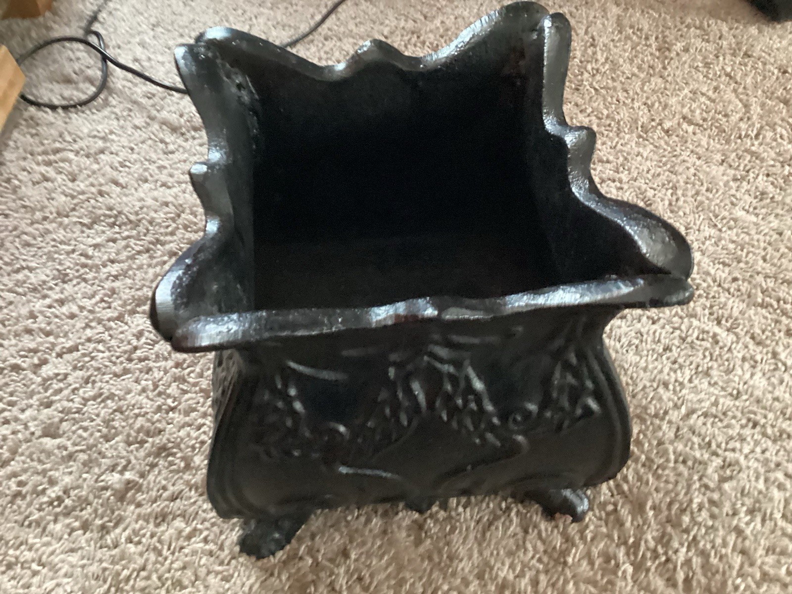 Picture 1 of 4