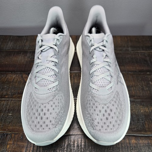 Hoka One One Mach 6 Herren Größe 13 D Laufschuhe 1147790 SLBS grau weiß - Bild 2 von 12