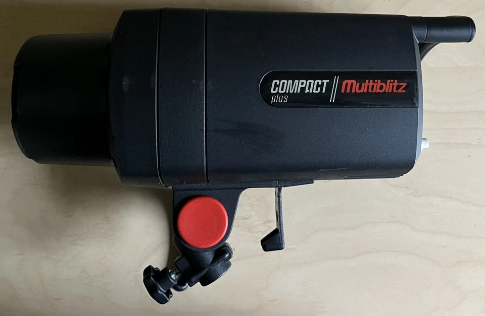 Multiblitz COMPACT plus 200Ws Foto Blitzgerät Studio Blitz - Bild 3 von 4