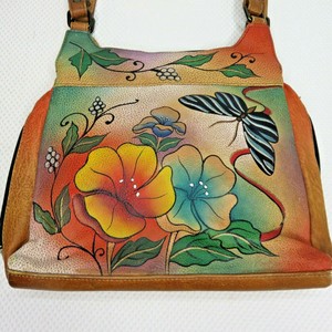 chris brown fanny pack