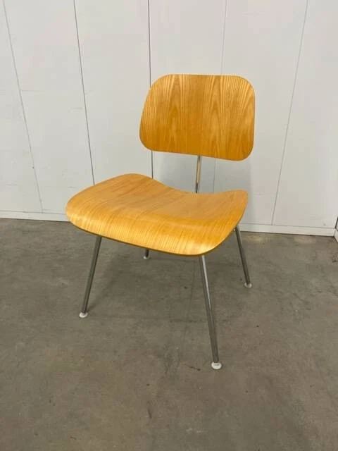 复古 Eames 餐椅 DCM 模制胶合板 Herman Miller — 第 3/3 张图片