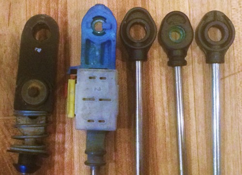 GMC Yukon XL transmission Shift cable linkage bushing repair kit - EASY - Picture 7 of 8