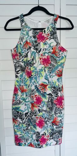Guess Women's Bodycon Dress Size Medium Strapless Floral Summer Hawaiian