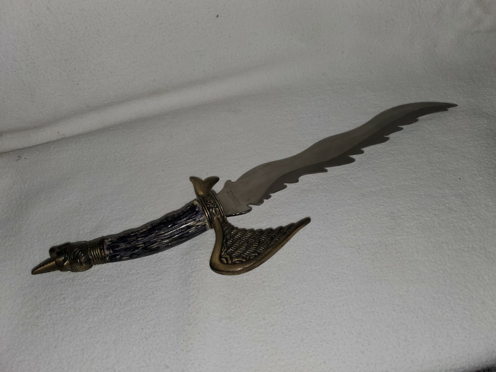 Picture 1 of 6
