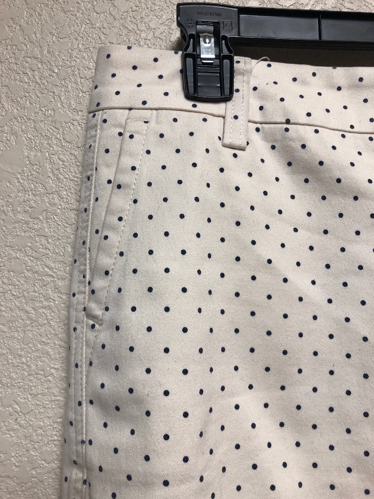 Picture 4 of 5