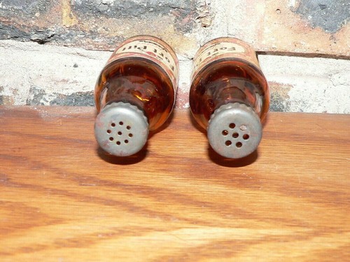 Vintage Fort Pitt Beer Advertising 3" Miniature Bottles Salt & Pepper Shaker Set - Picture 3 of 4