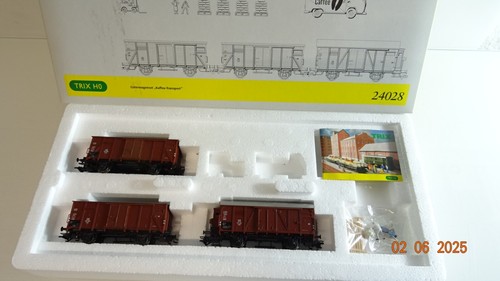 Trix H0 24028 AC Güterwagen Kaffee-Transport o Fahrzeuge der DB in OVP PR8154 | Zustand: Gebraucht