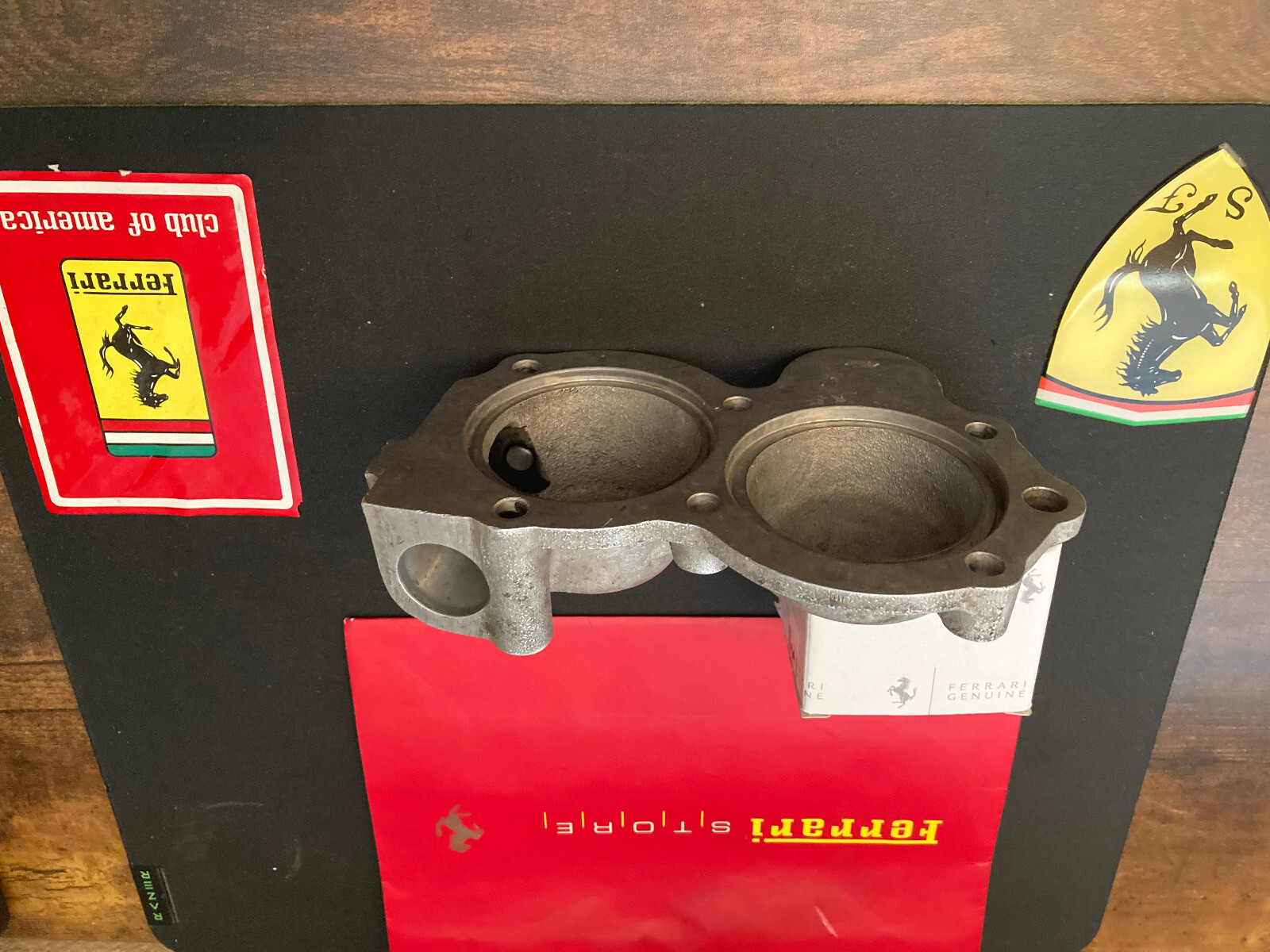Ferrari 208,246,308 - Rear Differential Housing/Cover P/N 105673