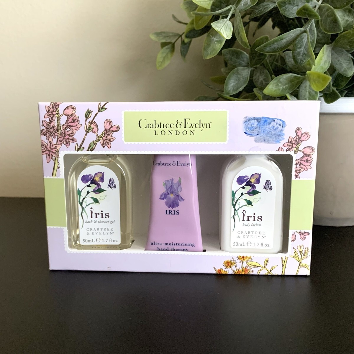 Crabtree Evelyn IRIS Piece Mini Gift Set Bath Shower Gel Hand Lotion  Therapy