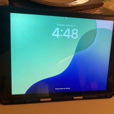 Apple iPad 9th Gen 64GB  good condition