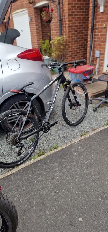 Scott Scale 710 Carbon Fibre 27.5in Large Black Hardtail MTB Front Suspension,XT
