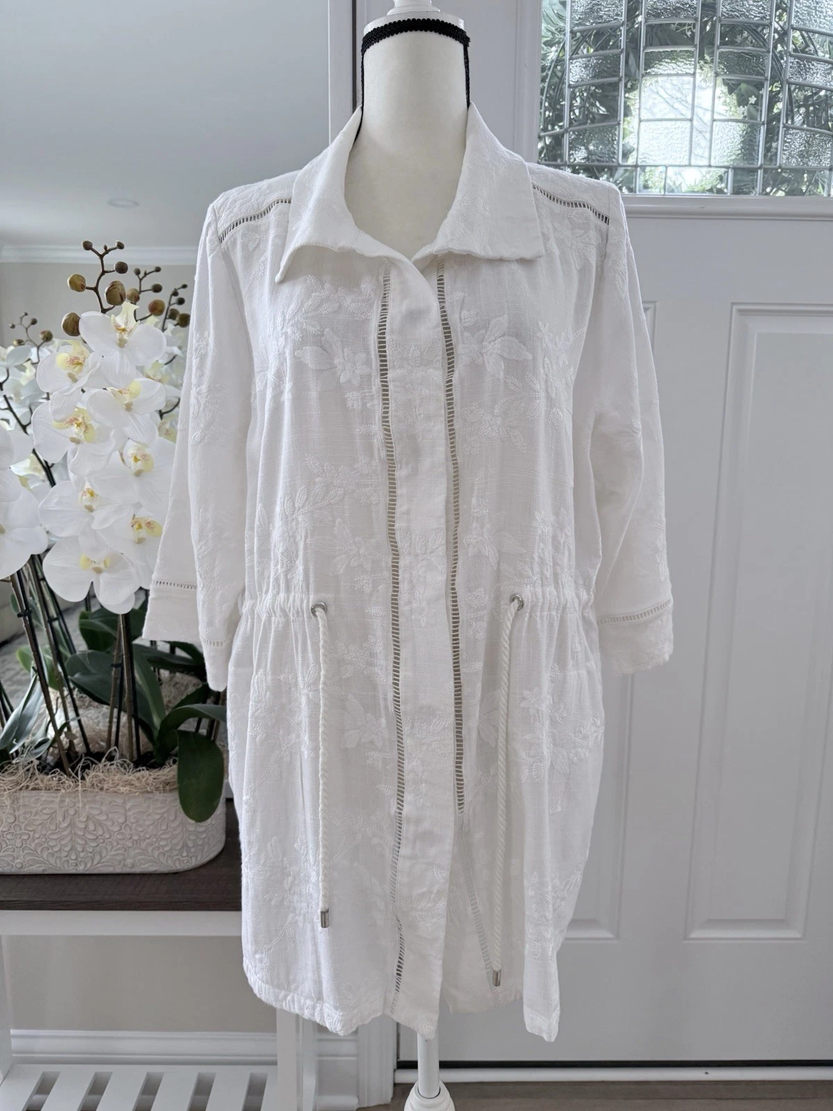Chico’s Jacket Blazer Embroidered Sz.16-18(3)Rayon Linen 3/4 Sleeve