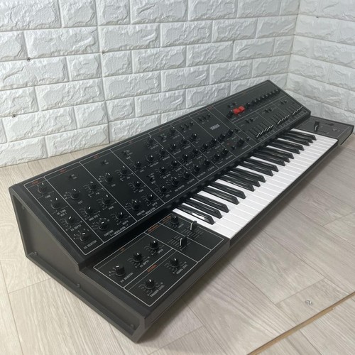 YAMAHA CS-30 Analog Monophonic Synthesizer w/ Hard Case - Picture 2 of 9