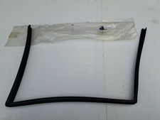 Mercedes-Benz C-Klasse W203 T&uuml;r Hinten Rechts Fensterf&uuml;hrung A2037350225