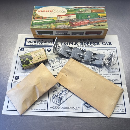 HO Scale VINTAGE Ulrich Kit Triple Hopper Car Kit No. THI 350 SP - Picture 4 of 6