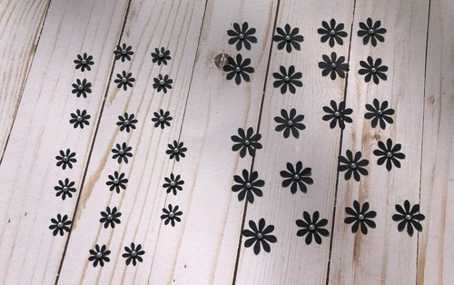 Flores de papel negro - Juego de (40) troquelados de papel #F1 - Imagen 1 de 5