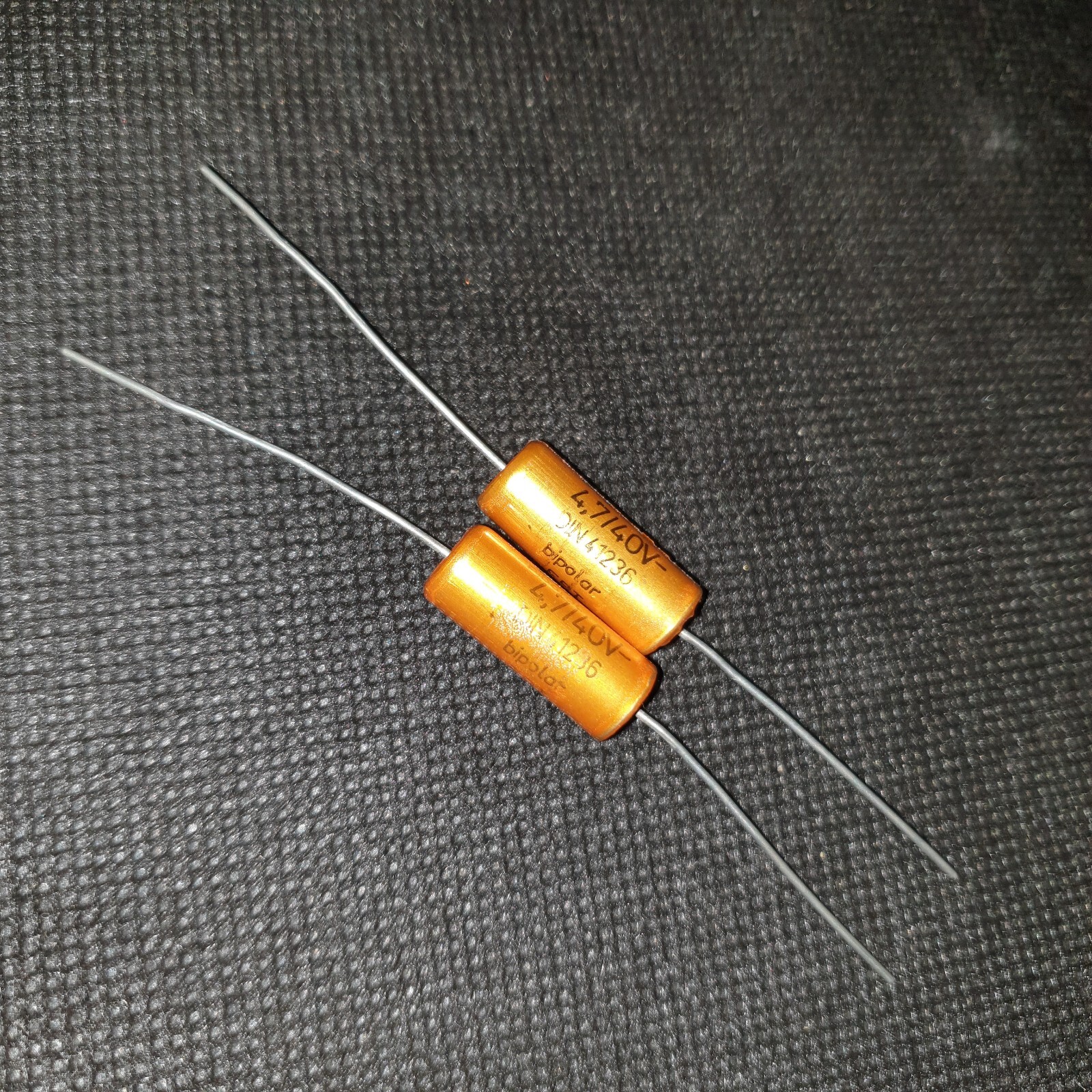 Picture 2 of 4