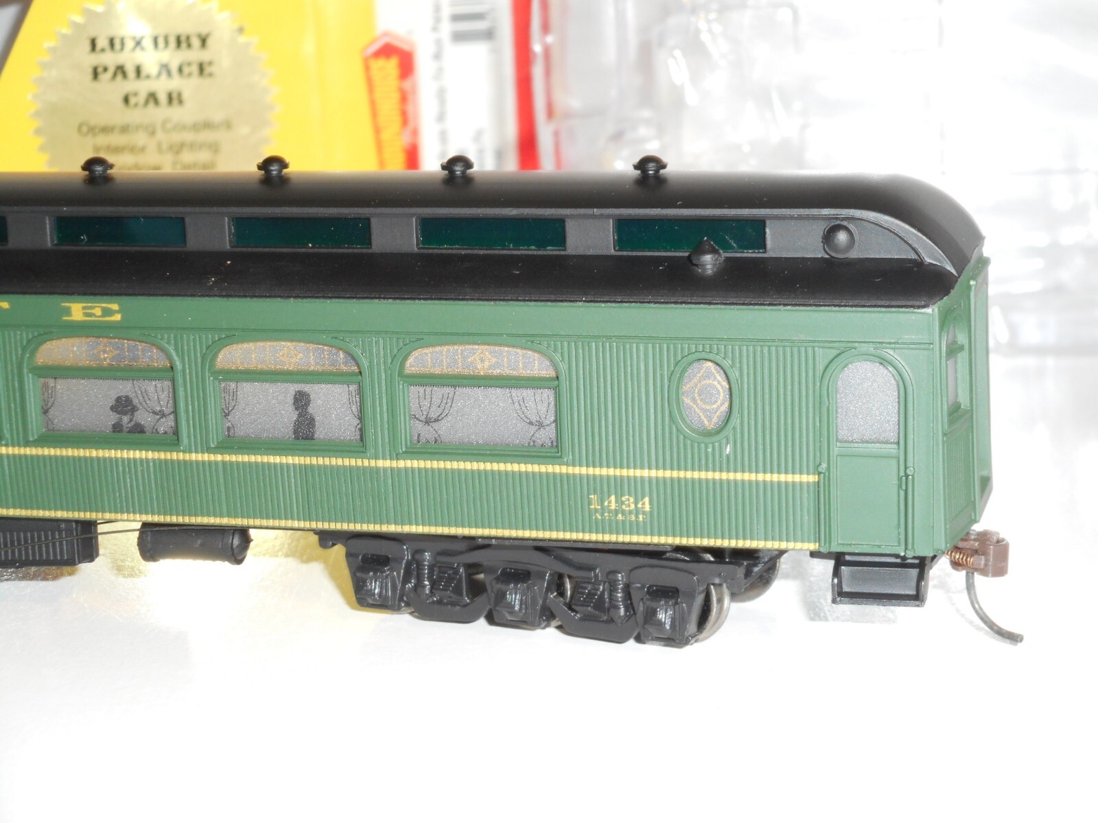 Picture 8 of 16