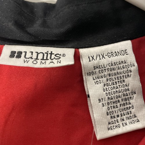 VINTAGE Units Women’s Black/Red &White embroidered sleeveless Blouse Or Vest NWT - Picture 7 of 21