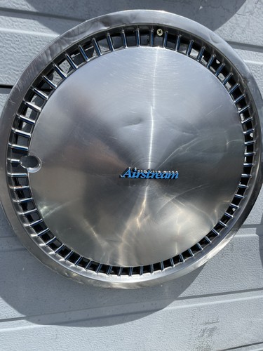 Airstream 15” Set 4 Hubcaps Full Wheel covers Used 1958-84 Blue Accent Stainless - Picture 6 of 10
