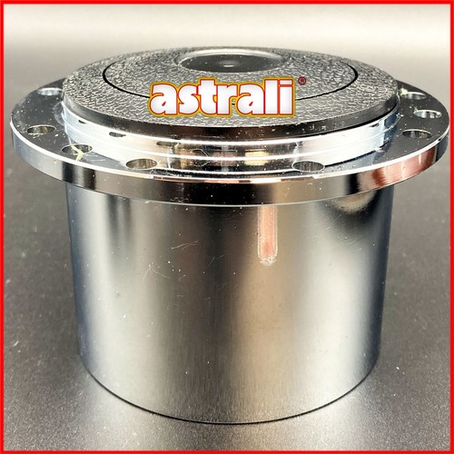 MGB, MGB GT astrali  Monza 14" Wood Rim Steering Wheel & Chrome Boss 1971 -1974 - Picture 9 of 11