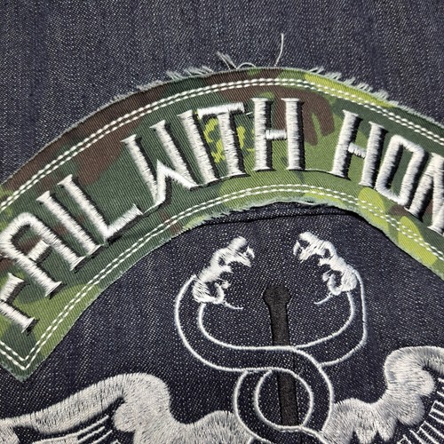 Vintage Blac Label Denim Vest Men L Camo Embroidered Button Up Y2K - Picture 13 of 17