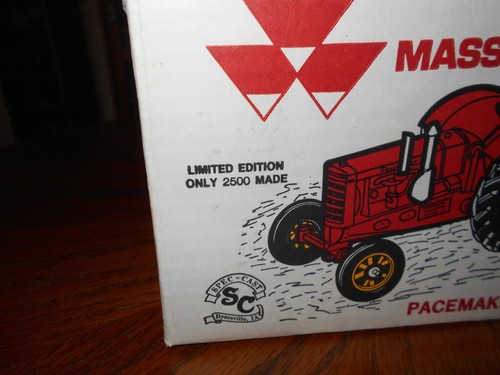 Vintage 1990 SpecCast 1:16 Massey Harris Pacemaker Tractor, #2692, LE/SE, NIB - Picture 12 of 13