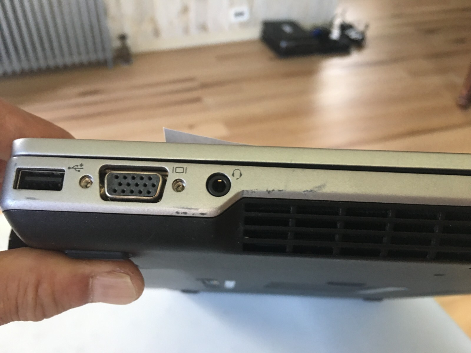 Dell Latitude E6430 i5-3210M Windows 11 Home 22H2 - Picture 11 of 11