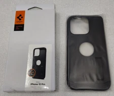 Spigen iPhone 15 Pro Black Case Tough Armor (MagFit) ACS06733