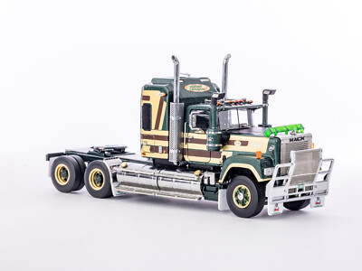 Mack Super-Liner II Bicentennial - Henry Lawson - Drake 1:50 Scale