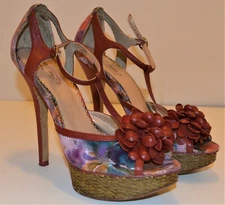 Poetic License Floral Strapy Platform Peep Toe Pumps –Size 9M