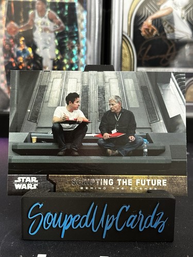 2015 Topps Star Wars The Force Awakens Behind The Scenes SCRIPTING THE FUTURE