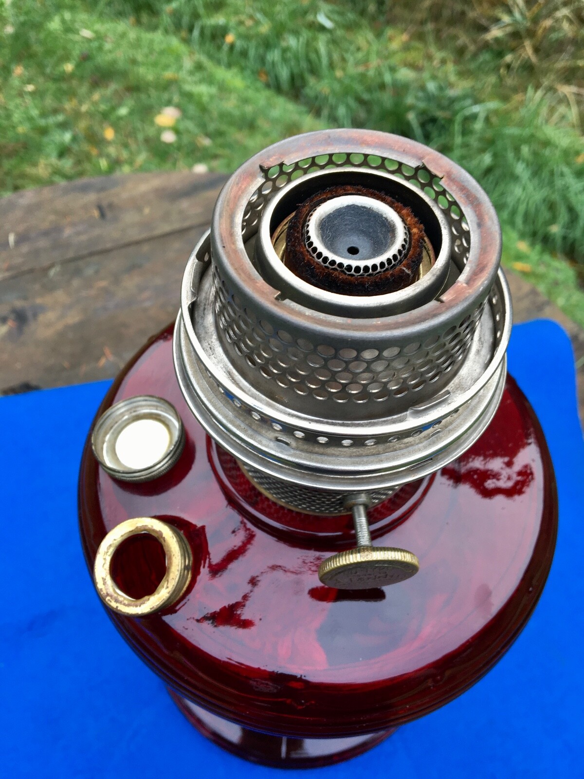 19371938 Aladdin Oil Lamp B83 Ruby Crystal Beehive eBay