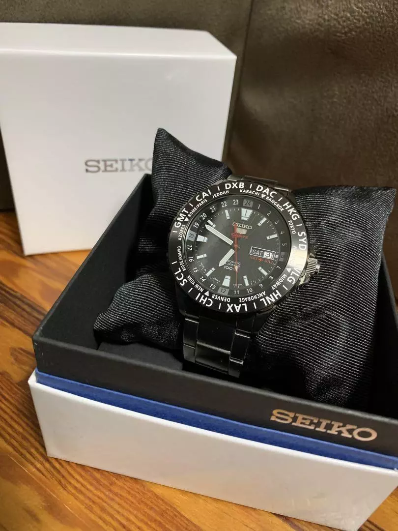Seiko 5 Sports 4R36-02M0 50th Anniversary GMT Day Date Box Automatic Mens Watch