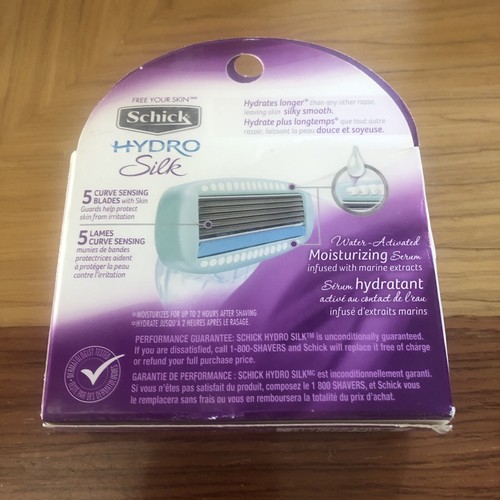 Schick Hydro Silk Moisture Care 4 Cartridges 5 Blades New Sealed - Picture 2 of 4