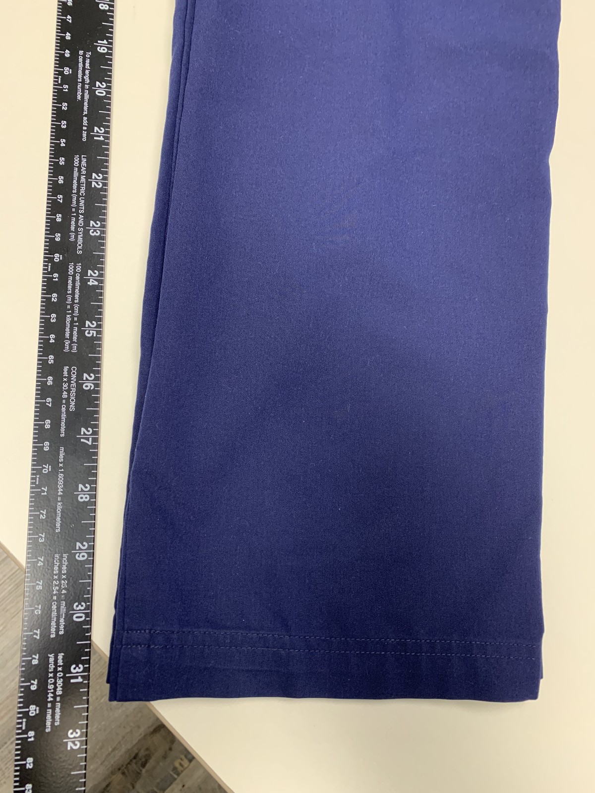 FIGS Cairo Technical Collection Pants Womens Medi… - image 8